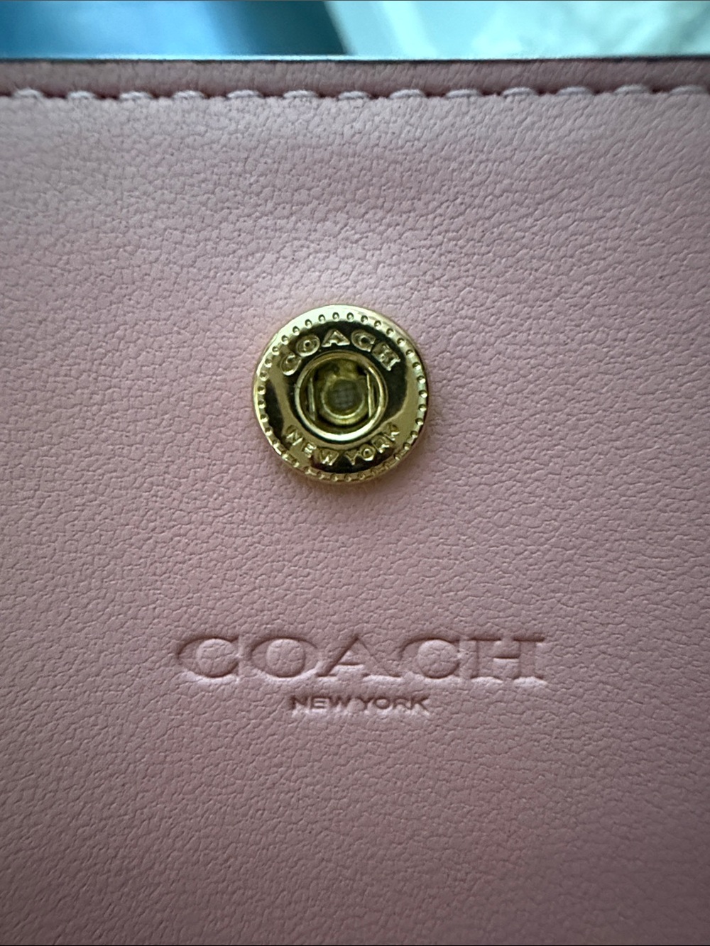 COACH Powder Pink Snap Wallet Signature Canvas - Picture 9 of 10